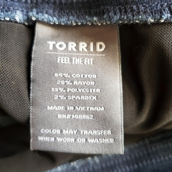 Torrid Women's Stretch Denim Crop Pull On Skinny Lean Jean - Plus Size 3X - Picture 10 of 13